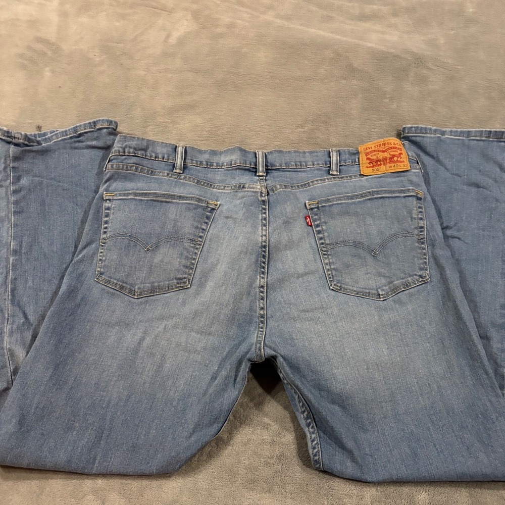 Levis 505 Regular Fit Straight Leg Jeans Mens 40x32 Medium Wash Blue Denim